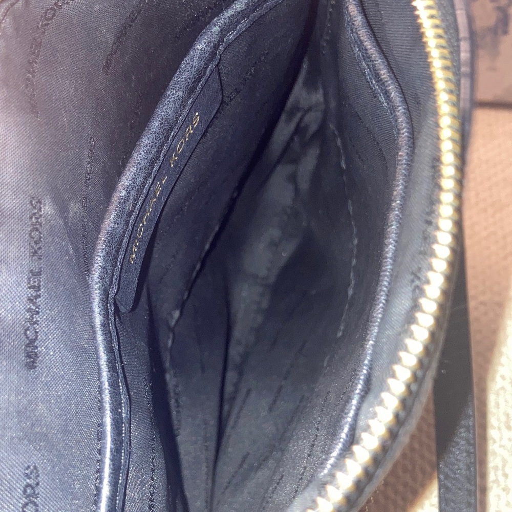 Michael Kors Black Pebble grain Crossbody Bag Small - Picture 12 of 13